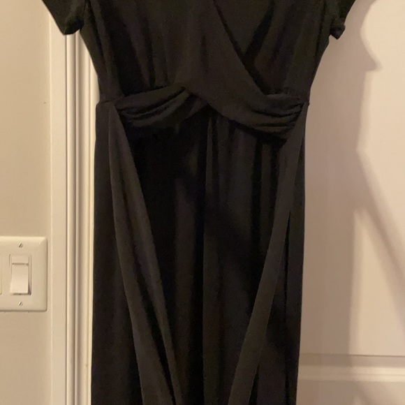 Black ABStudio polyester spandex dress with sash - Picture 4 of 4